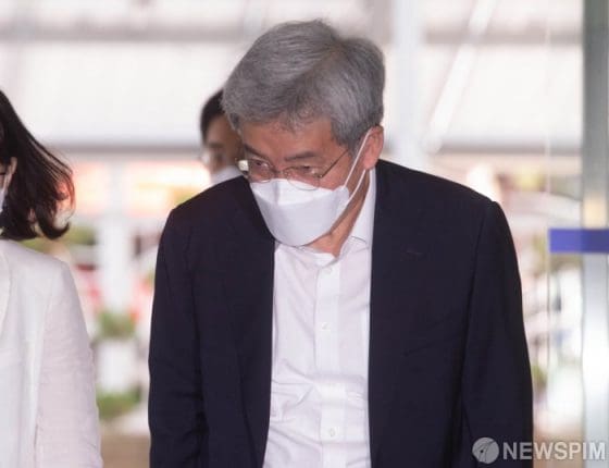 고승범 “암호화폐 거래소, 당초 신고기간 유지해야”