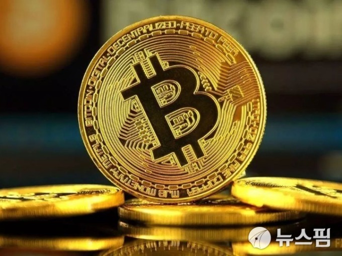 [자료] 미국 12월  실질 연방기금금리 마이너스 6.8%, BTC 매입 근거–마이클 세일러
