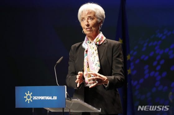 ECB, 긴급 이사회…이탈리아 국채시장 불안정 논의