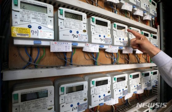 내년 전기료 크게 오를 듯…고물가·한전 적자에 한파까지