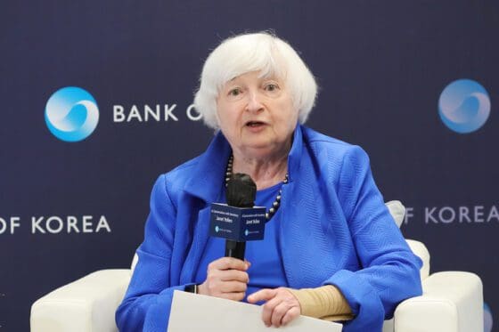 “옐런, 더 많은 은행 파산하고 추가 합병 필요할 수도”–CNN