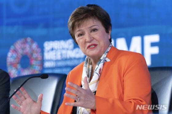 IMF “아·태 성장 4.6% 상향 전망, 中·인도가 견인…韓, 1.5%로↓”