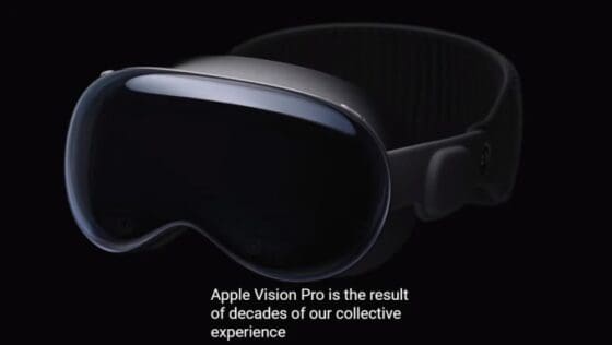 팀쿡과 손잡은 밥 아이거 디즈니 CEO “비전 프로 지원하는 앱 내겠다”