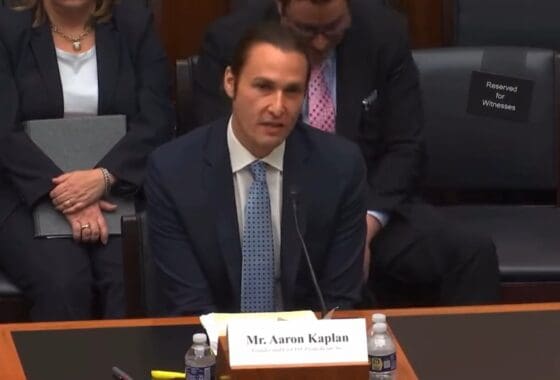 美 하원 금융위원장 “SEC-FINRA, 프로메티움 라이선스 승인 해명하라”