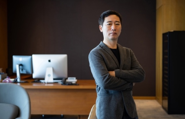 위메이드 박관호 대표이사로 경영 복귀…장현국 부회장으로 물러나–위믹스 가격 급변(종합)