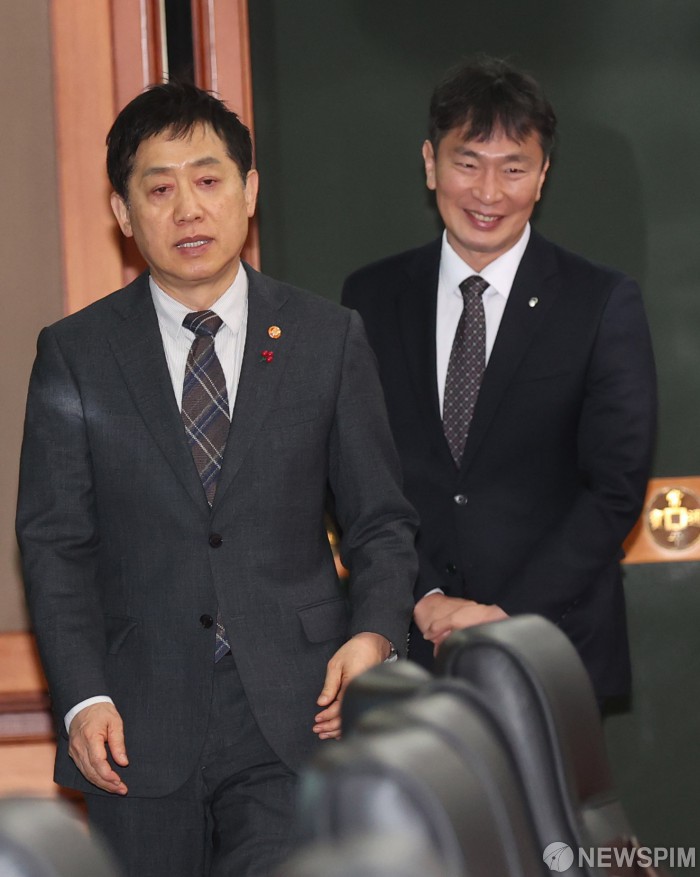 총선 후 ‘금융권 격변’ 올까…금융위원장·금융감독원장 교체 가능성 거론 총선 후 ‘금융권 격변’ 올까…금융위원장·금융감독원장 교체 가능성 거론