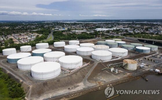 [뉴욕유가] 상호 관세 기다리며 숨 고르기…WTI 0.39%↓