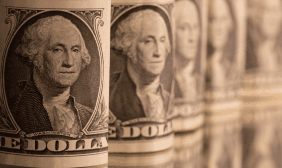 추락하는 ‘슈퍼달러’ 8년래 최악… 유로는 13% 폭등