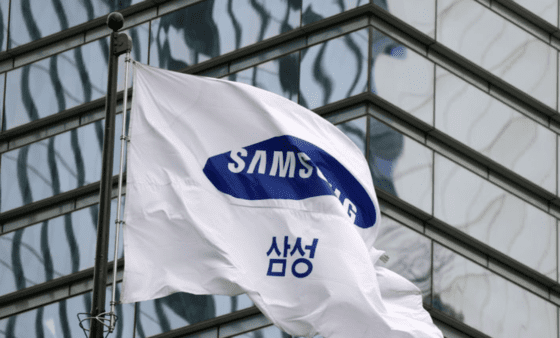 [주요 뉴스] 트럼프 전 대통령, 미국 내 스마트폰 제조 회귀 압박 … 삼성·애플 겨냥