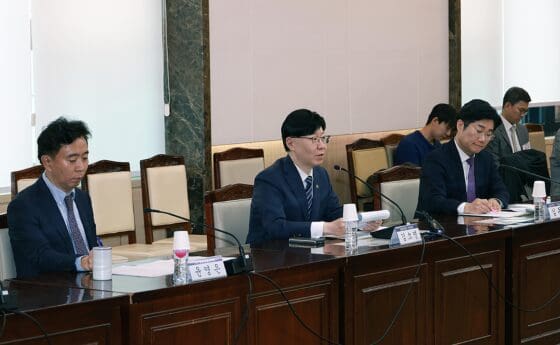 [주요 뉴스] 금융위원회, 법인 디지털 자산 시장 참여 위한 가이드라인 마련