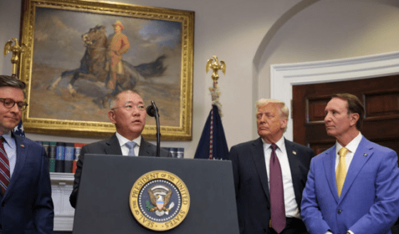 정의선 "31조 美 투자"…현대차그룹株 일제 강세