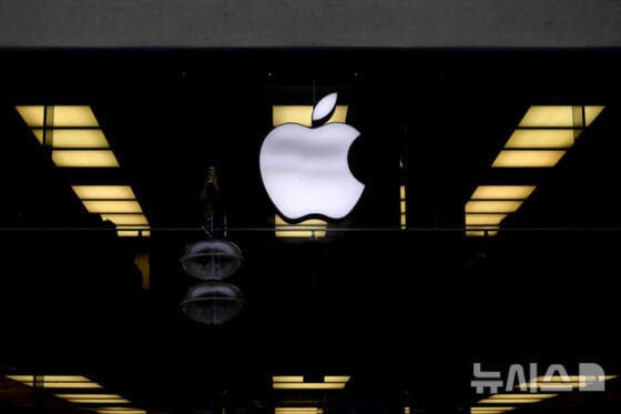 애플, AI분야 공격적 투자…마이크로소프트·구글과 경쟁 본격화