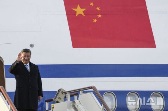 시진핑, 모스크바 도착…"중러, 패권 맞서 힘 합칠 것"(종합)