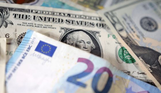 ECB 총재 “달러 신뢰 약화는 ‘글로벌 유로화’ 기회”