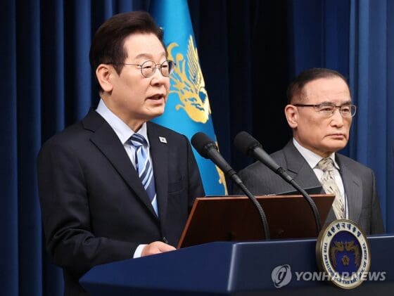 팩트시트에 ‘외환시장 안정’ 담은 한미…환율 안정 계기될까