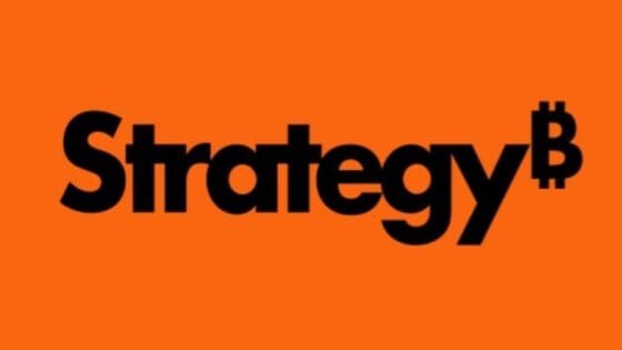 비트코인 70만개 쌓았는데 주가는 ‘반토막’… 스트래티지의 비명